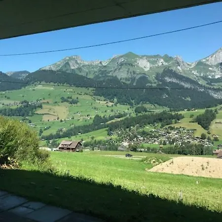 アパート Jizerka